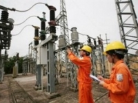 EVN phải bước hai chân vào thị trường